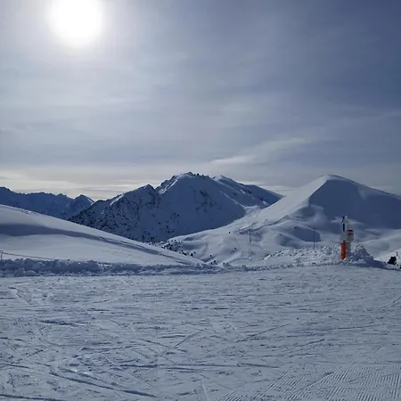 Lejlighed En Station De Familiale, Vue Sur Les Montagnes *